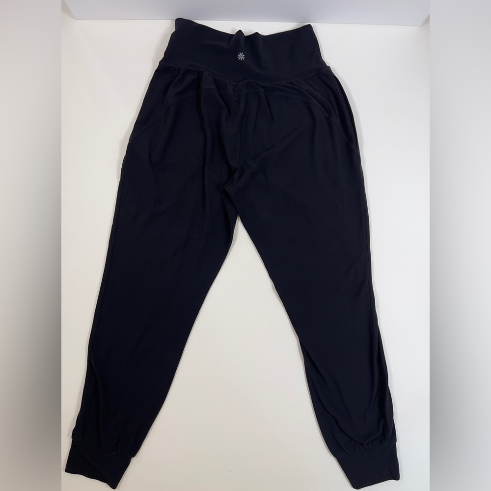 Athleta Salutation High Rise Jogger, Black, 531288 - Picture 4 of 7